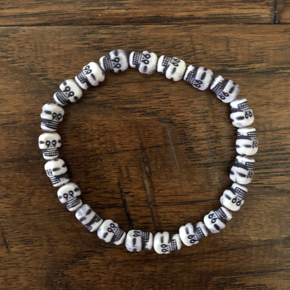 Skeleton bracelets - Picture 2 of 2